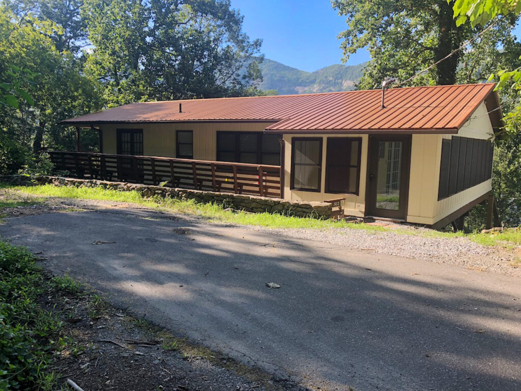 Lake Lure North Carolina Lakefront Vacation Rental House